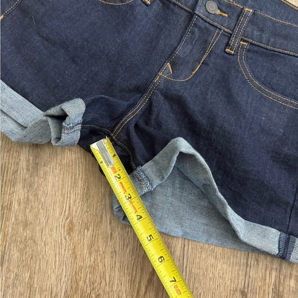 Old Navy • Dark Wash Cuffed Denim Shorts - Picture 4 of 9